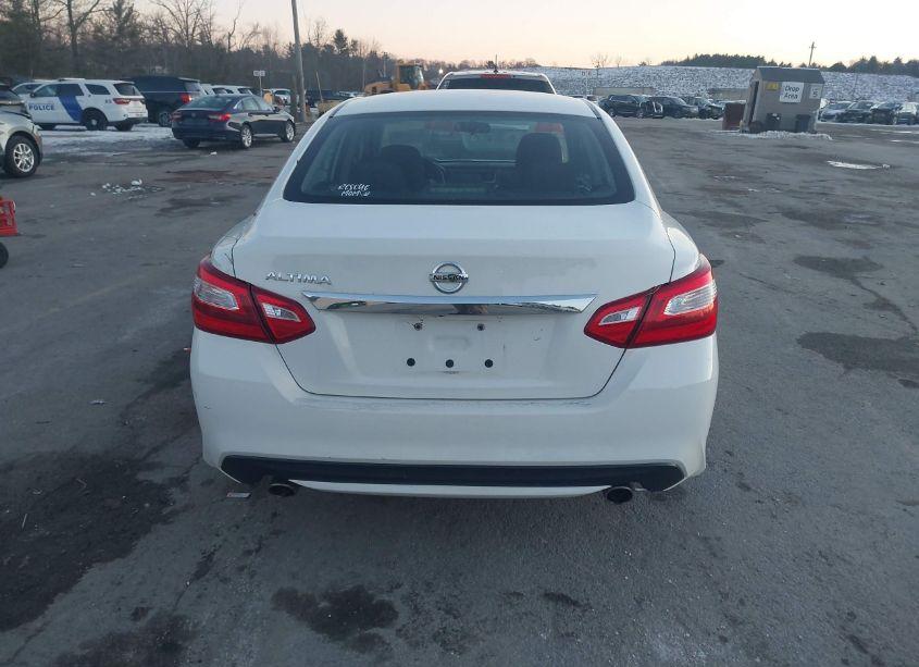 Photo 16 of 2017 Nissan Altima 2.5 S (VIN 1N4AL3AP8HN363028)