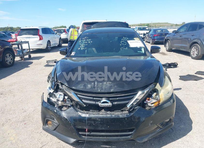 Photo 12 of 2018 Nissan Altima 2.5 SL (VIN 1N4AL3AP8JC109000)