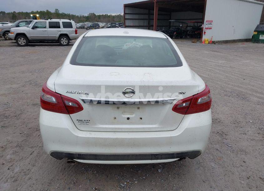 Photo 17 of 2018 Nissan Altima 2.5 SV (VIN 1N4AL3AP8JC119123)