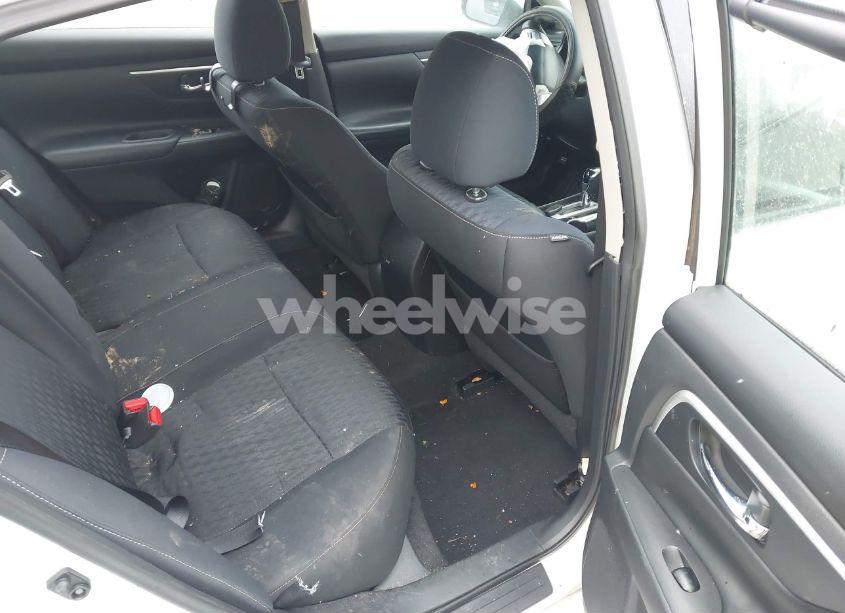 Photo 8 of 2018 Nissan Altima 2.5 SV (VIN 1N4AL3AP8JC119123)