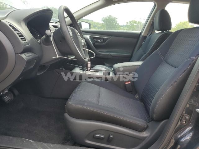 Photo 2 of 2018 NISSAN ALTIMA 2.5 (VIN 1N4AL3AP8JC126153)