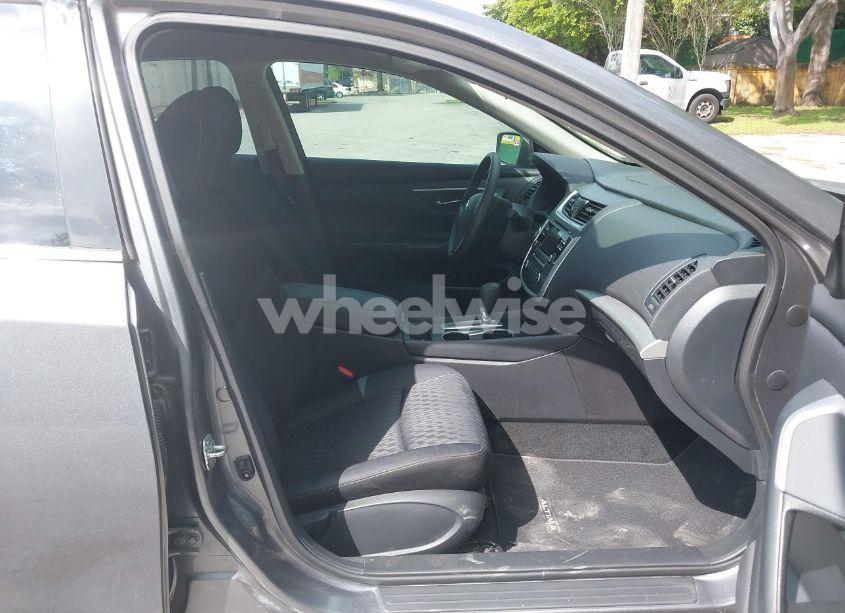 Photo 5 of 2018 Nissan Altima 2.5/S/SV/SL/SR (VIN 1N4AL3AP8JC135127)