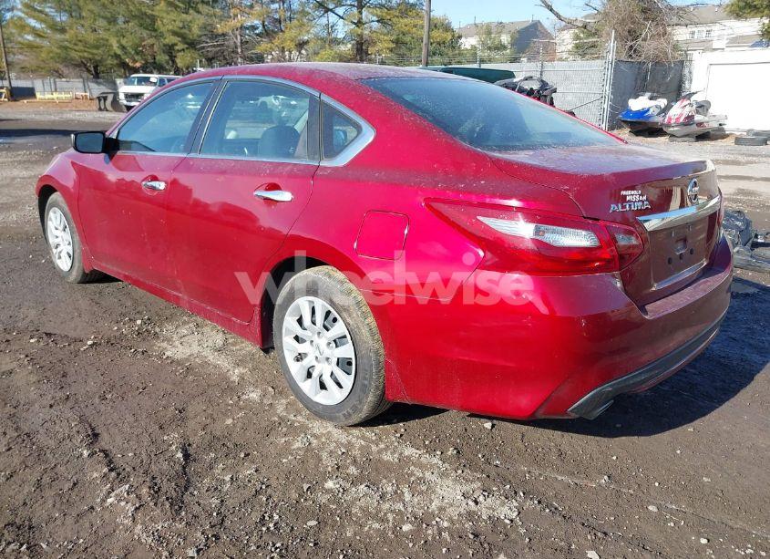 Photo 3 of 2018 Nissan Altima 2.5 S (VIN 1N4AL3AP8JC135533)