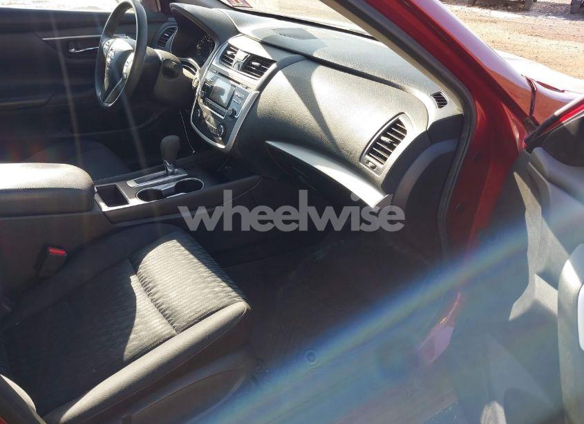 Photo 5 of 2018 Nissan Altima 2.5 S (VIN 1N4AL3AP8JC135533)