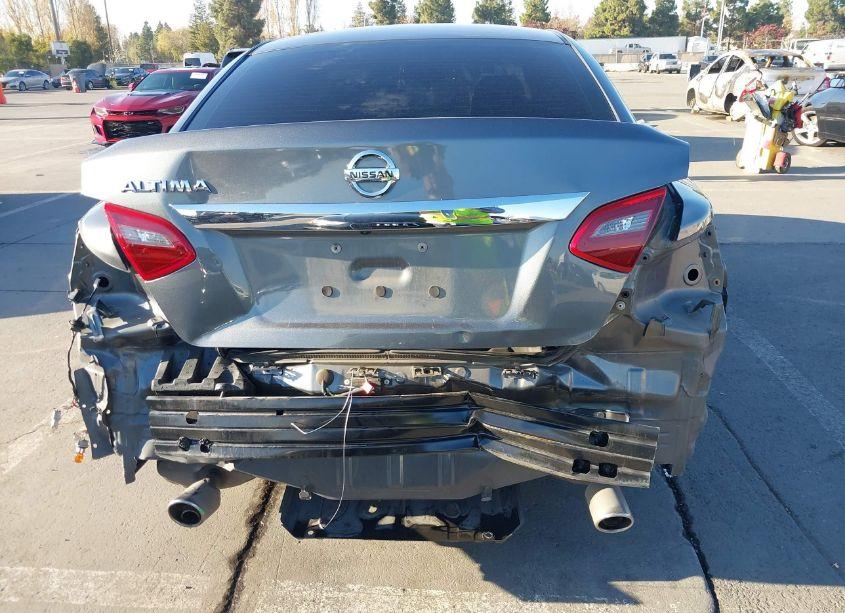 Photo 17 of 2018 Nissan Altima 2.5 S (VIN 1N4AL3AP8JC138707)