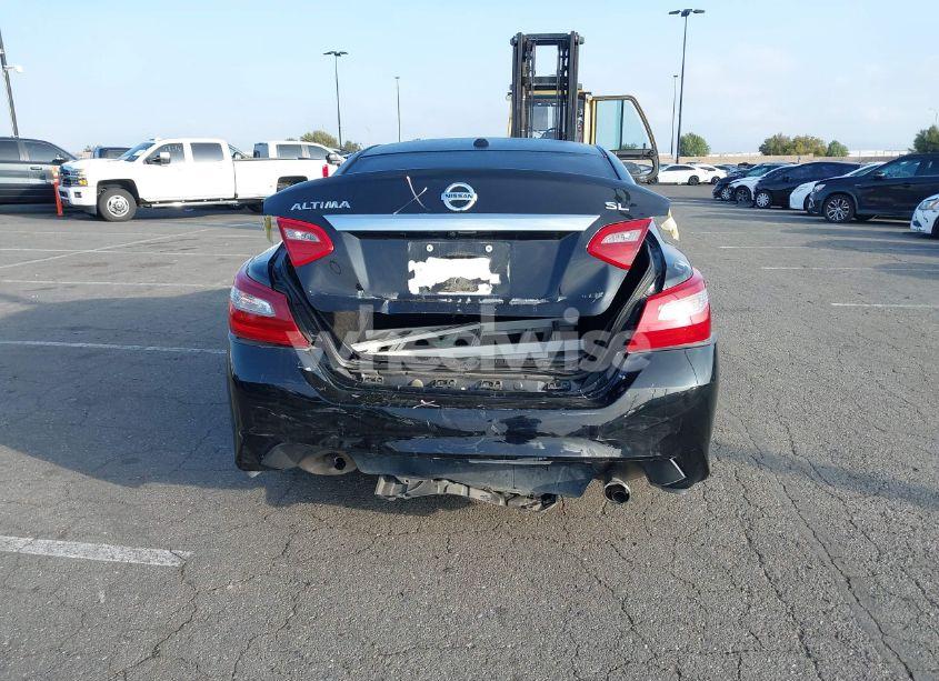 Photo 16 of 2018 Nissan Altima 2.5 SL (VIN 1N4AL3AP8JC154938)