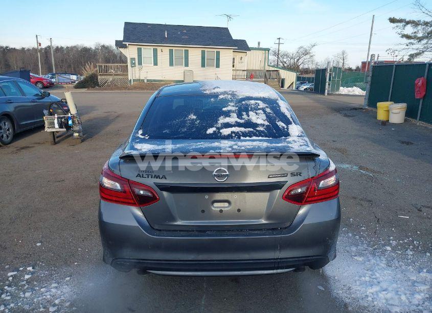 Photo 17 of 2018 Nissan Altima 2.5 SR (VIN 1N4AL3AP8JC156981)