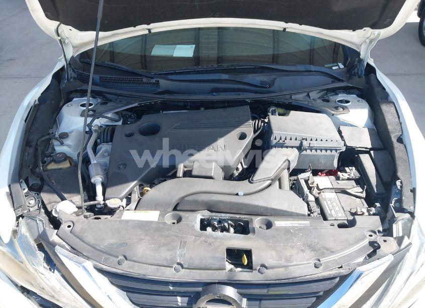 Photo 10 of 2018 Nissan Altima 2.5 SL (VIN 1N4AL3AP8JC176809)