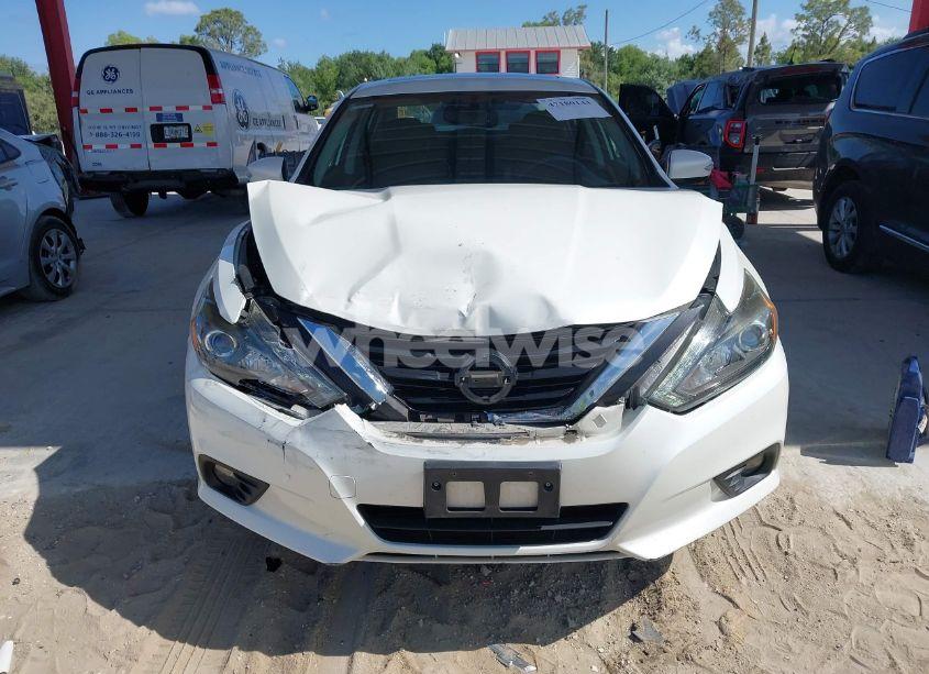 Photo 12 of 2018 Nissan Altima 2.5 SL (VIN 1N4AL3AP8JC176809)