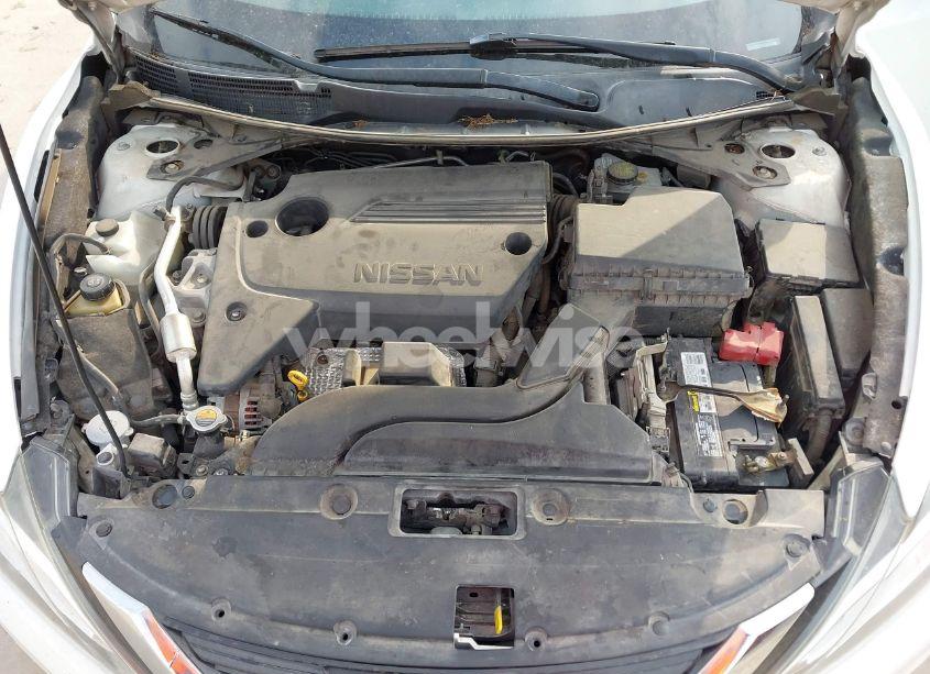 Photo 10 of 2018 Nissan Altima 2.5 SL (VIN 1N4AL3AP8JC180648)