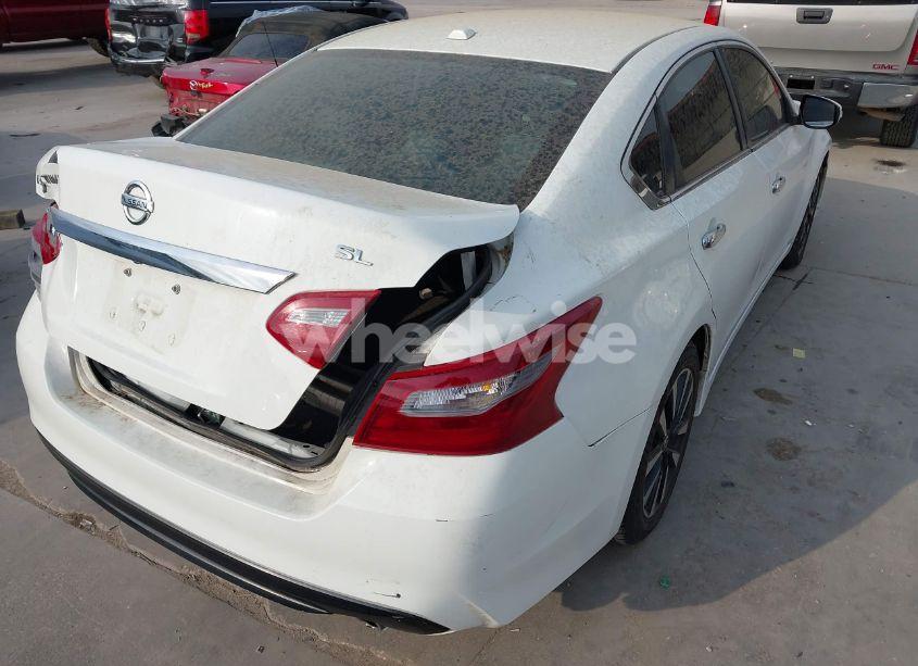 Photo 17 of 2018 Nissan Altima 2.5 SL (VIN 1N4AL3AP8JC180648)