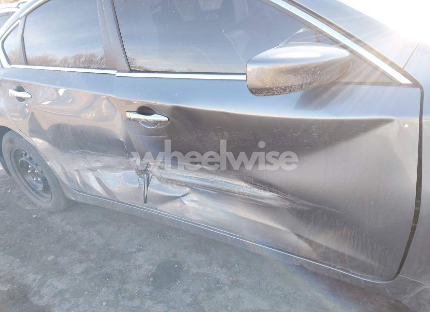 Photo 6 of 2018 Nissan Altima 2.5 S (VIN 1N4AL3AP8JC182321)