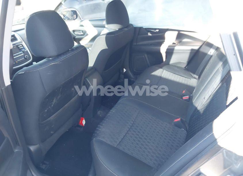 Photo 8 of 2018 Nissan Altima 2.5 S (VIN 1N4AL3AP8JC182321)