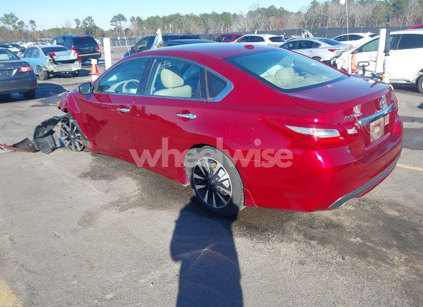 Photo 3 of 2018 Nissan Altima 2.5 SV (VIN 1N4AL3AP8JC189169)