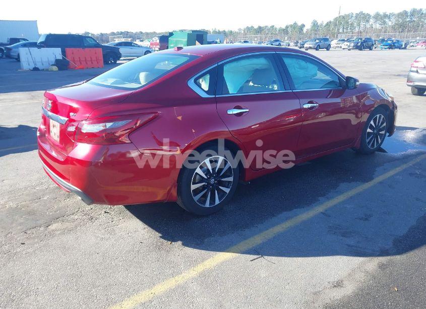 Photo 4 of 2018 Nissan Altima 2.5 SV (VIN 1N4AL3AP8JC189169)