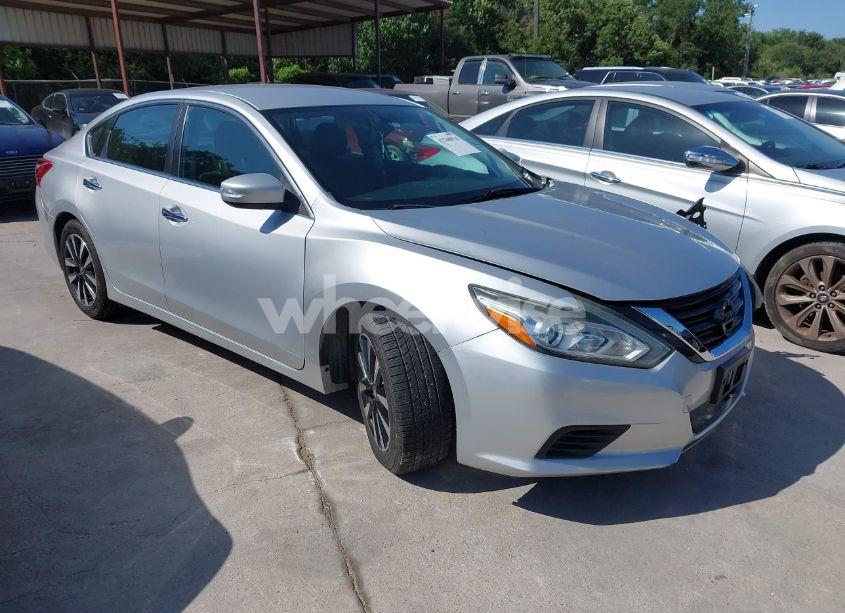 2018 Nissan Altima 2.5 SL (VIN 1N4AL3AP8JC194887) main photo