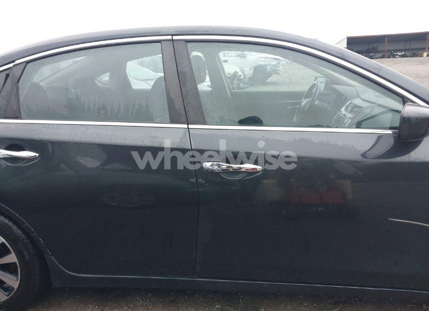 Photo 14 of 2018 Nissan Altima 2.5 SV (VIN 1N4AL3AP8JC200882)