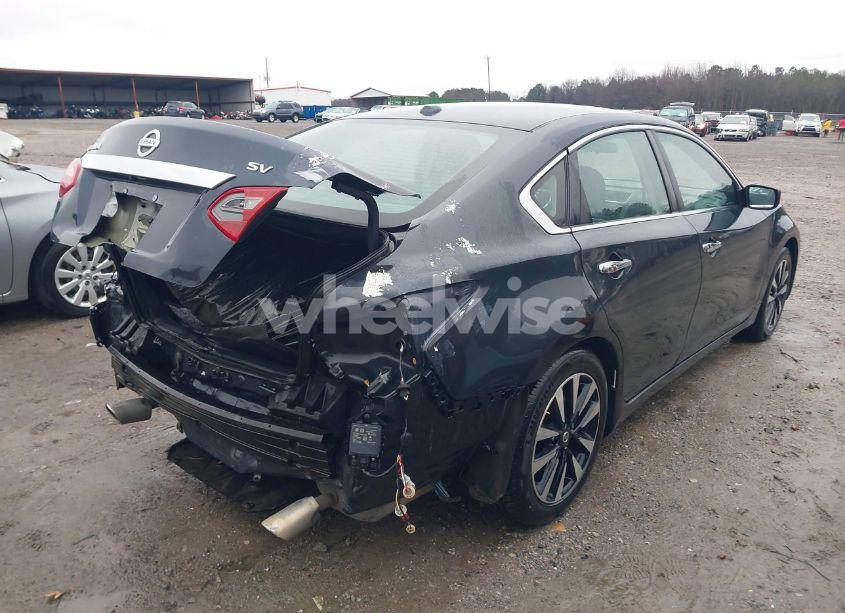 Photo 4 of 2018 Nissan Altima 2.5 SV (VIN 1N4AL3AP8JC200882)