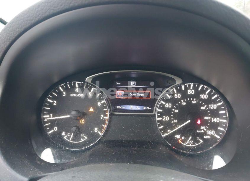 Photo 7 of 2018 Nissan Altima 2.5 SV (VIN 1N4AL3AP8JC200882)