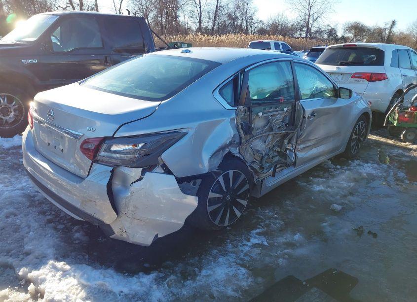 Photo 4 of 2018 Nissan Altima 2.5 SV (VIN 1N4AL3AP8JC207184)