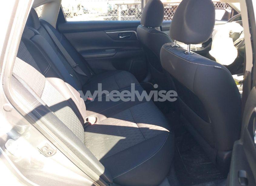 Photo 8 of 2018 Nissan Altima 2.5 SV (VIN 1N4AL3AP8JC212143)