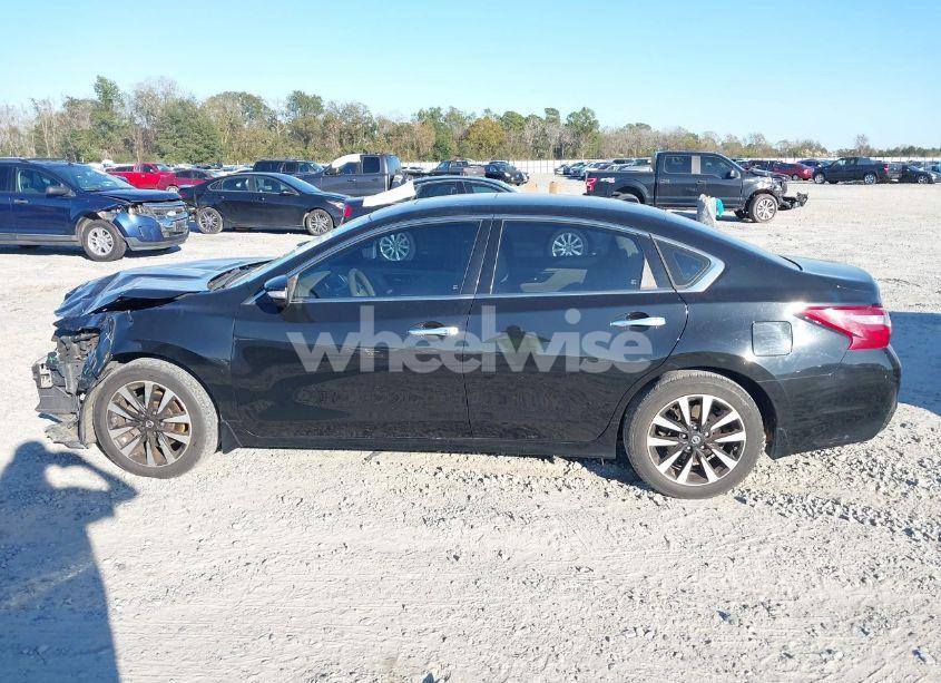 Photo 14 of 2018 Nissan Altima 2.5 SV (VIN 1N4AL3AP8JC225474)