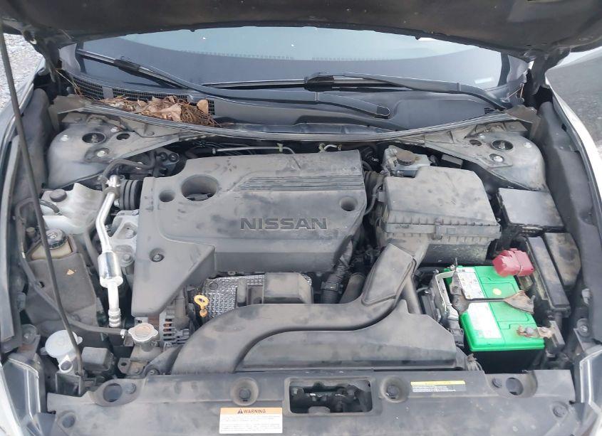 Photo 10 of 2018 Nissan Altima 2.5 SR (VIN 1N4AL3AP8JC248558)