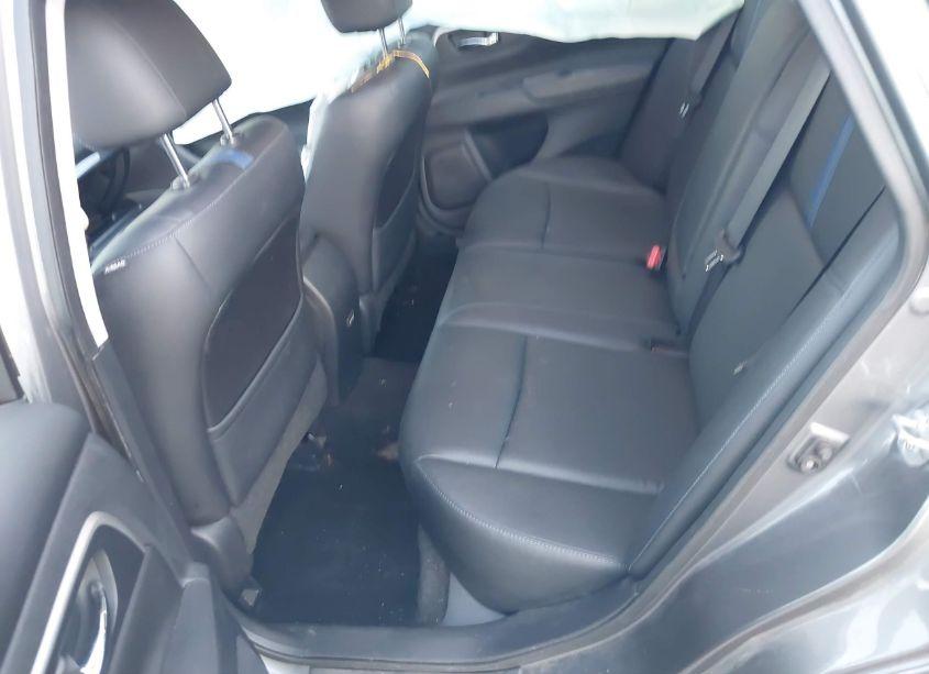 Photo 8 of 2018 Nissan Altima 2.5 SR (VIN 1N4AL3AP8JC248558)