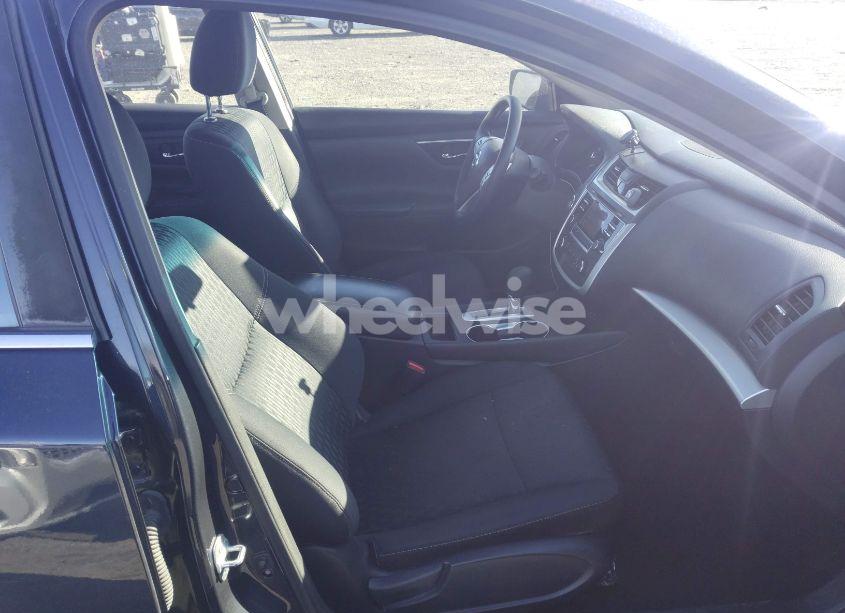 Photo 5 of 2018 Nissan Altima 2.5 S (VIN 1N4AL3AP8JC270611)