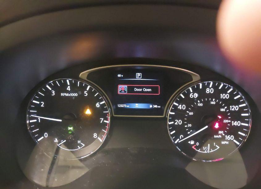 Photo 16 of 2018 Nissan Altima 2.5 S (VIN 1N4AL3AP8JC272925)