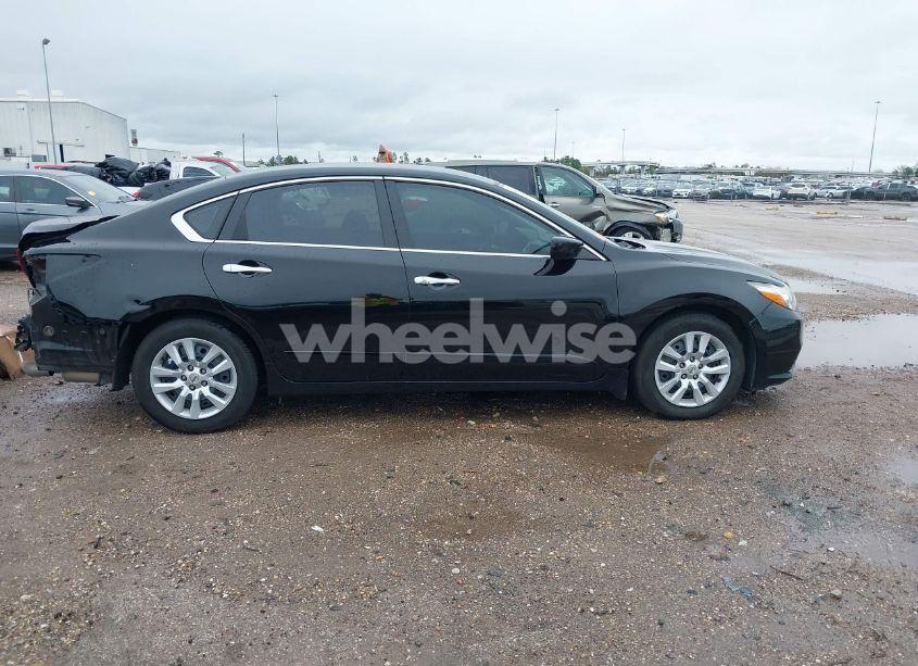 Photo 14 of 2018 Nissan Altima 2.5 S (VIN 1N4AL3AP8JC276795)