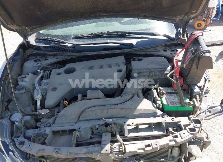 Photo 10 of 2018 Nissan Altima 2.5 SR (VIN 1N4AL3AP8JC278837)