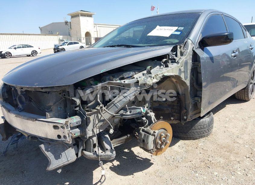 Photo 6 of 2018 Nissan Altima 2.5 SR (VIN 1N4AL3AP8JC278837)