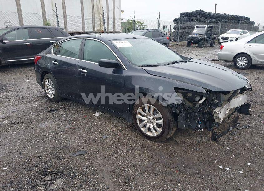 2018 Nissan Altima 2.5 S (VIN 1N4AL3AP8JC291636) main photo