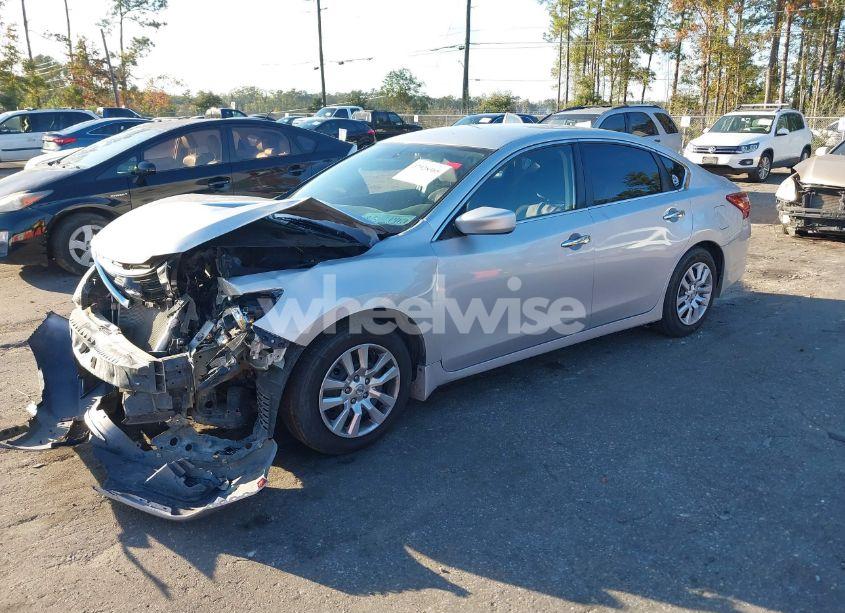 Photo 2 of 2018 Nissan Altima 2.5 S (VIN 1N4AL3AP8JC473028)