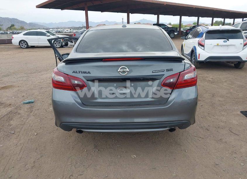 Photo 16 of 2018 Nissan Altima 2.5 SR (VIN 1N4AL3AP8JC476642)