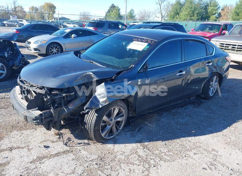 Photo 2 of 2013 Nissan Altima 2.5 SV (VIN 1N4AL3AP9DC106563)