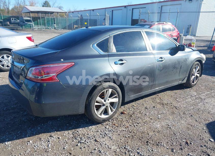Photo 4 of 2013 Nissan Altima 2.5 SV (VIN 1N4AL3AP9DC106563)