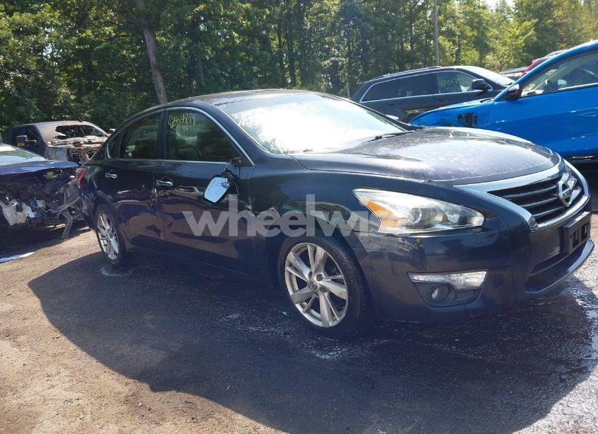 2013 Nissan Altima 2.5 SV (VIN 1N4AL3AP9DC117627) main photo