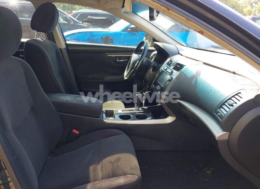 Photo 5 of 2013 Nissan Altima 2.5 SV (VIN 1N4AL3AP9DC117627)