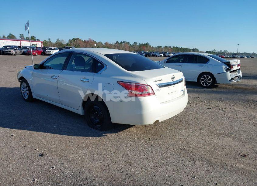 Photo 3 of 2013 Nissan Altima 2.5 S (VIN 1N4AL3AP9DC128451)