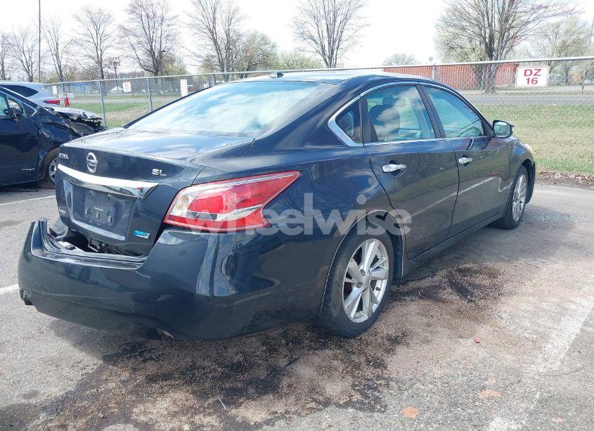 Photo 4 of 2013 Nissan Altima 2.5 SL (VIN 1N4AL3AP9DC152880)