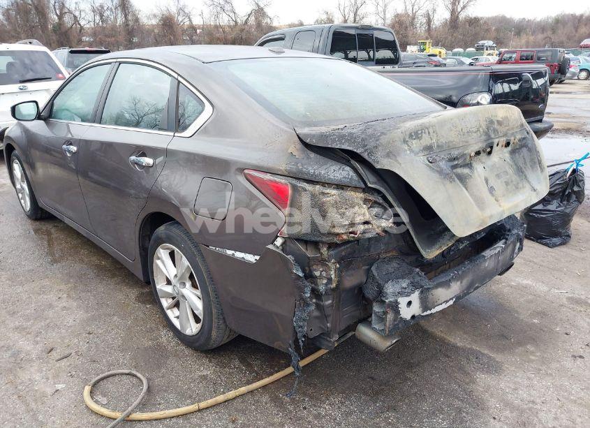 Photo 3 of 2013 Nissan Altima 2.5 SL (VIN 1N4AL3AP9DC222670)