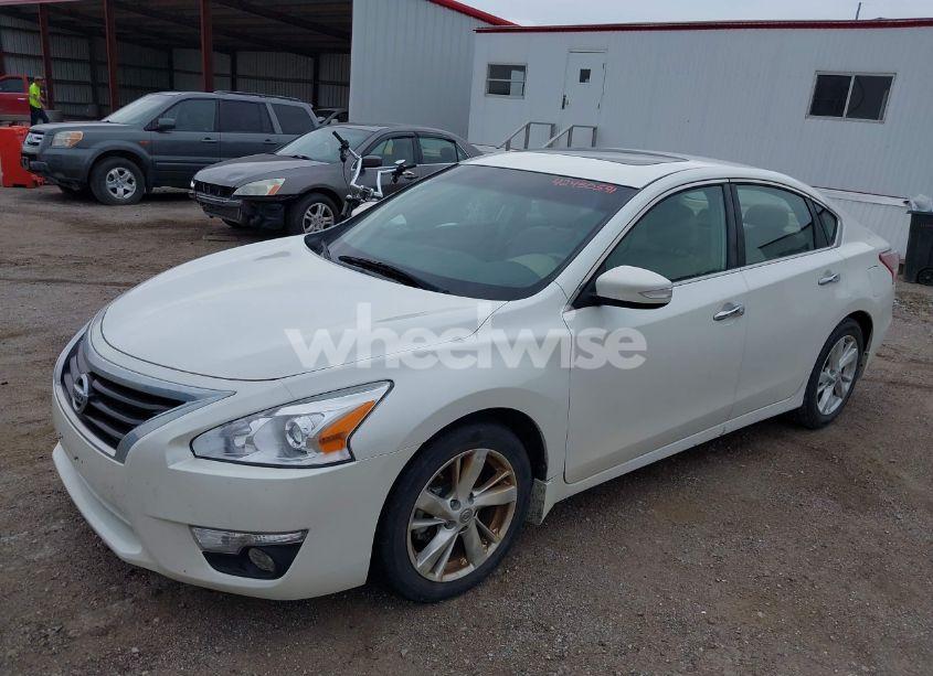 Photo 2 of 2013 Nissan Altima 2.5 SL (VIN 1N4AL3AP9DC223219)