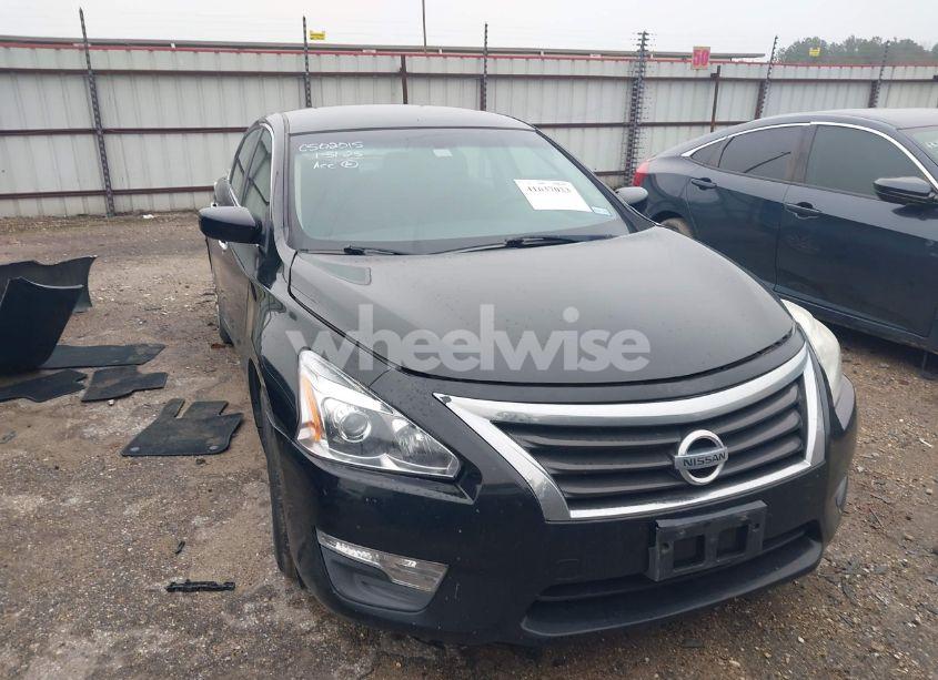 2013 Nissan Altima 2.5 S (VIN 1N4AL3AP9DC228100) main photo
