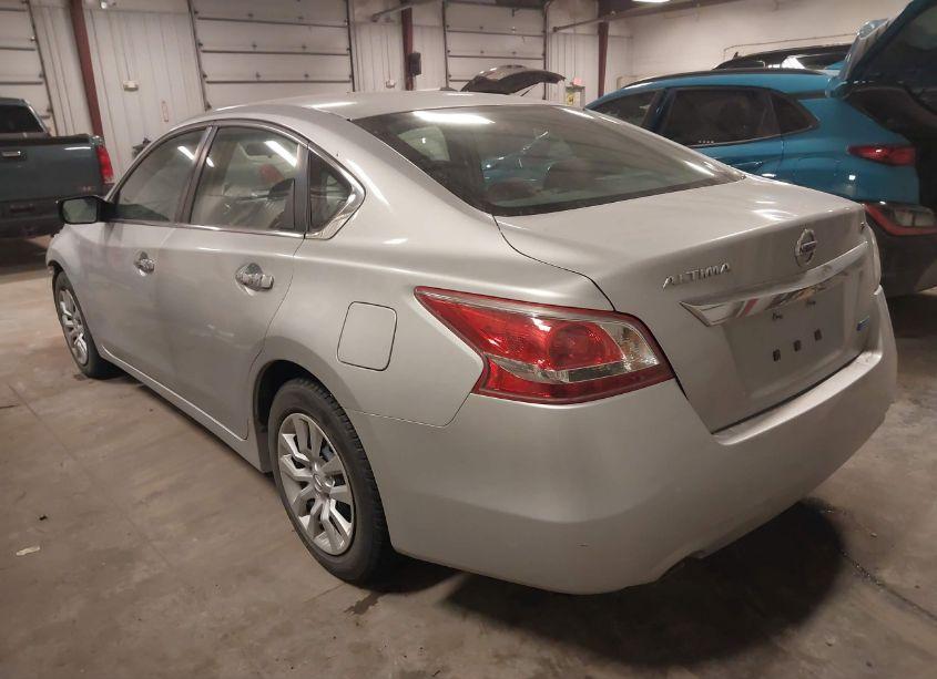 Photo 3 of 2013 Nissan Altima 2.5 S (VIN 1N4AL3AP9DC246497)