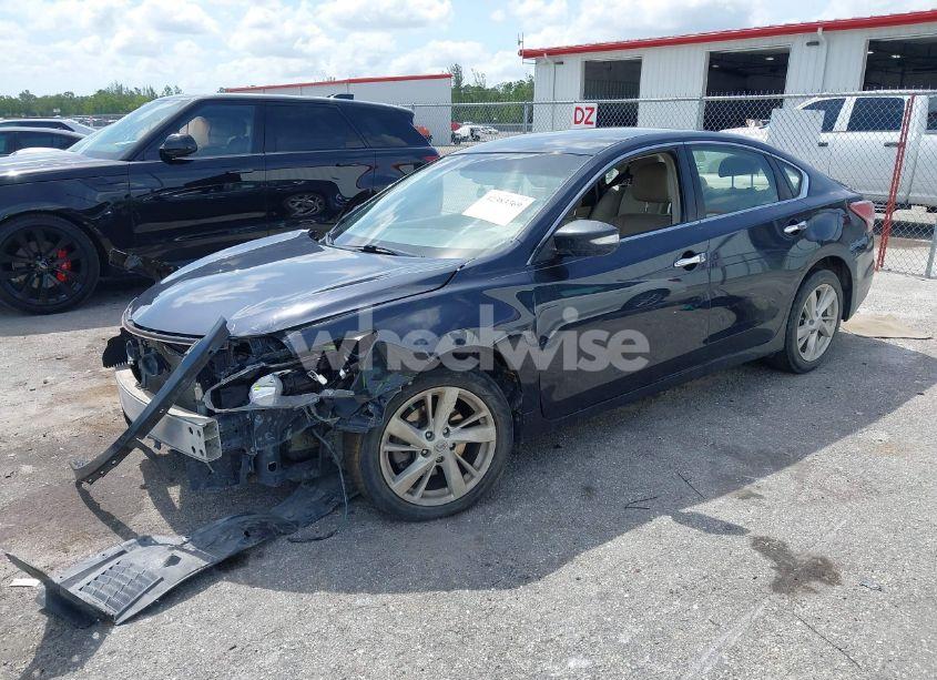 Photo 2 of 2013 Nissan Altima 2.5 SL (VIN 1N4AL3AP9DC253336)