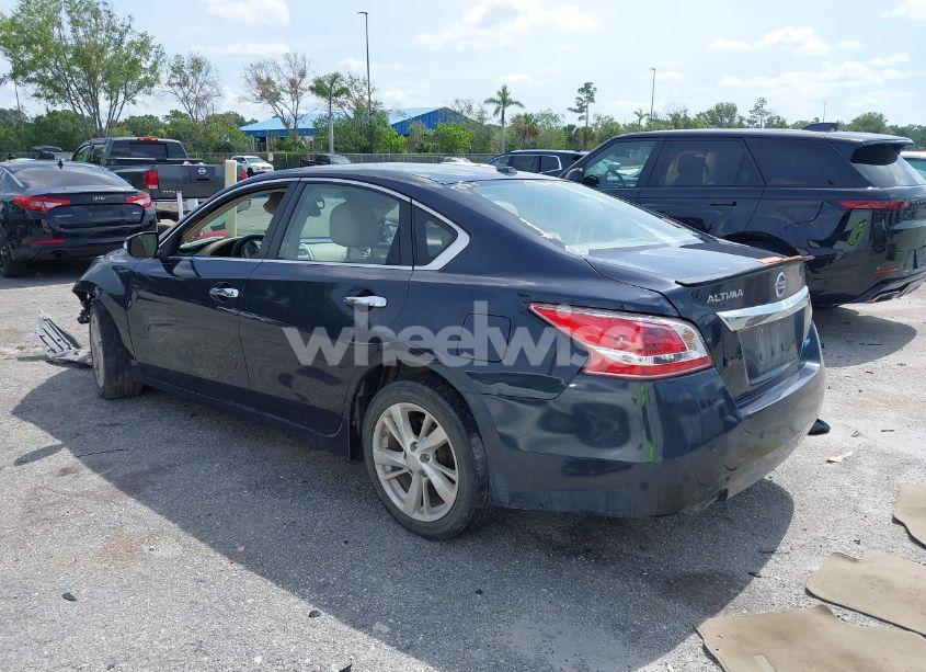 Photo 3 of 2013 Nissan Altima 2.5 SL (VIN 1N4AL3AP9DC253336)