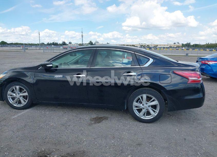 Photo 13 of 2013 Nissan Altima 2.5 SL (VIN 1N4AL3AP9DC253482)