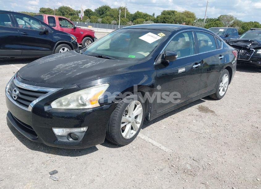 Photo 2 of 2013 Nissan Altima 2.5 SL (VIN 1N4AL3AP9DC253482)